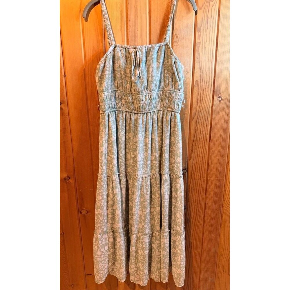Light Green Floral Tiered Midi Sundress with Smocked Waist and Adjustable Straps